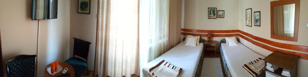 Guest House Major Arandjelovac Bagian luar foto